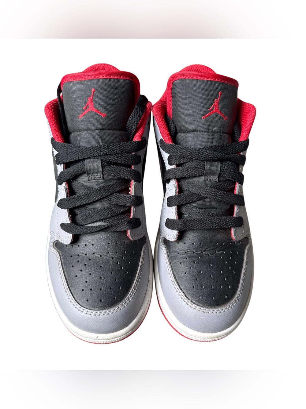 Jordan 1 Low - 3.5Y - Black, Cement Grey, and Fire Red